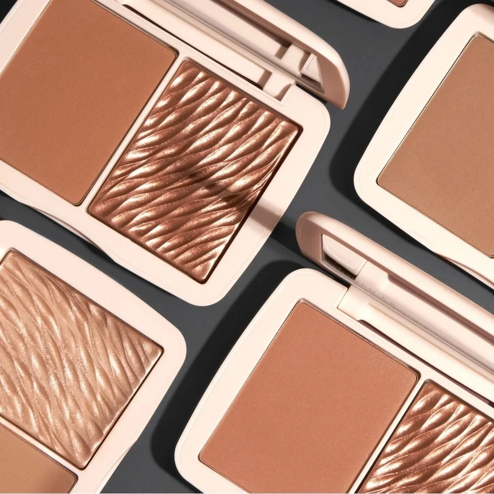 Cover FX Suntan Bronze Monochromatic Matte + Shimmer Bronzer Duo